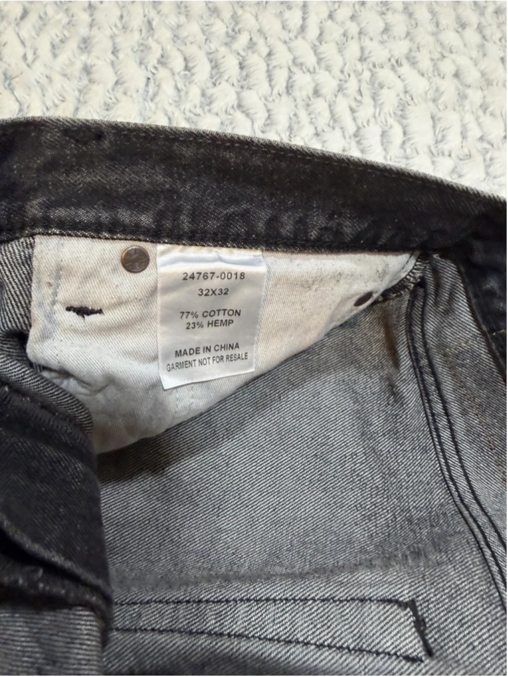 Levi's Premium Men's Gray Dark Wash Straight Regular Fit Denim Jeans 5-Pocket